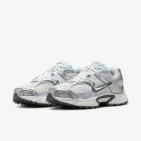 Nike V5 RNR женская Кроссовки цвет белый
