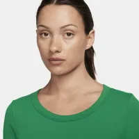 Nike One Fitted женская Dri-FIT Short-Sleeve Cropped Top цвет зеленый