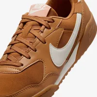 Nike Terra Manta жіноча Кросівки колір коричневий