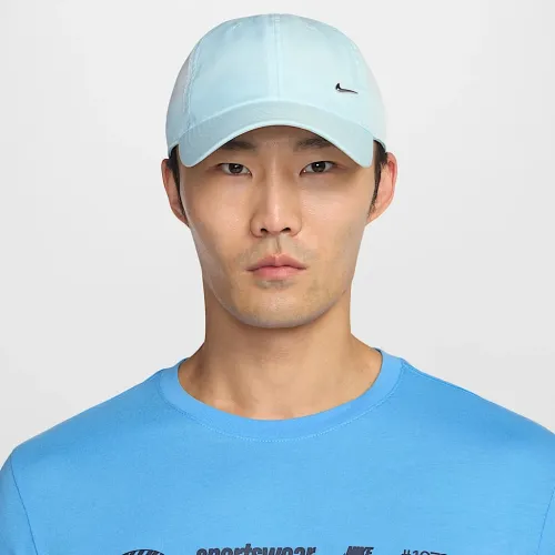 Nike Dri-FIT Club Unstructuцвет красный Metal Swoosh Cap синий