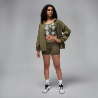Nike Jordan Sport Leak Protection: Period жіноча Shortie колір зелений