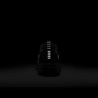 Nike Lunar Roam SE чоловічі Кросівки колір зелений