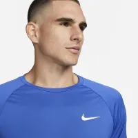 Nike Essential мужские Short-Sleeve Hydroguard Swim Shirt синий