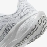 Nike Pegasus 41 жіноча Road Running Кросівки колір білий