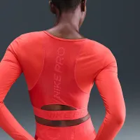 Nike Pro жіноча Dri-FIT Cropped Long-Sleeve Top колір червоний