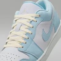 Nike Air Jordan 1 Low SE чоловічі Кросівки блакитний