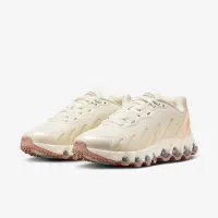 Nike Air Max Dn8 жіноча Кросівки колір білий