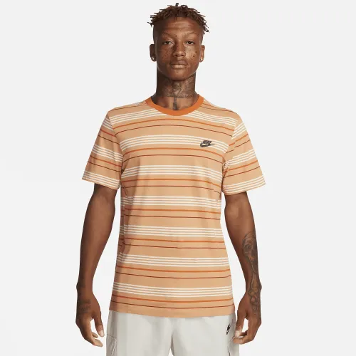 Nike Sportswear чоловічі футболка колір коричневий