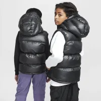 Nike Sportswear Heavyweight Synthetic Fill EasyOn Big детские Therma-FIT Repel Loose Hooded Vest цвет черный
