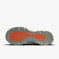 Nike Zoom Vomero Roam чоловічі Winterized Кросівки колір чорний