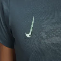 Tottenham Hotspur Academy Pro Third жіноча Nike Dri-FIT Soccer Pre-Match Top колір сірий
