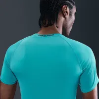 Nike Pro чоловічі Dri-FIT Slim Short-Sleeve Top колір зелений