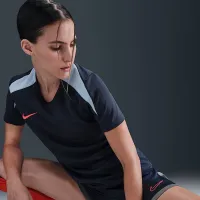 Nike Academy женская Dri-FIT 4