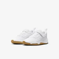 Nike Omni Multi-Court Little дитячі Кросівки колір білий