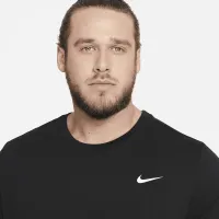 Nike Dri-FIT мужские Fitness футболка цвет черный