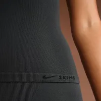 NikeSKIMS Vintage Seamless женская Racerback Tank Top цвет черный