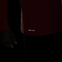 Nike Essential мужские Long-Sleeve Hydroguard Swim Shirt цвет красный