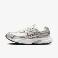 Nike Initiator жіноча Кросівки колір сірий