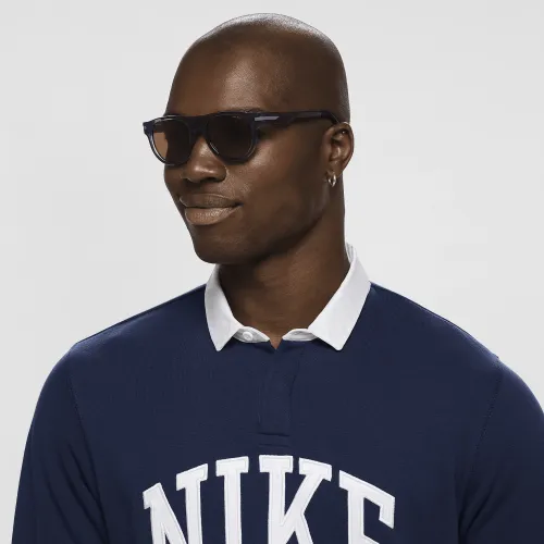 Nike Crescent III Sunglasses колір коричневий