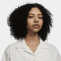 Nike Sportswear Everyday Modern женская Woven Short-Sleeve Top цвет белый