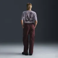 Nike ACG женская Dri-FIT Loose Short-Sleeve футболка цвет серый
