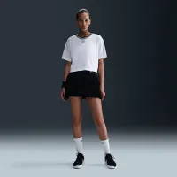 Nike Heritage женская Dri-FIT Short-Sleeve Cropped футболка цвет белый
