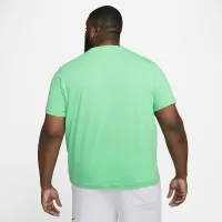 Nike Sportswear Club чоловічі футболка колір зелений