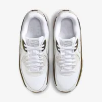 Nike Air Max 90 LV8 жіноча Кросівки колір білий