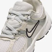 Nike V5 RNR Little детские Кроссовки цвет белый