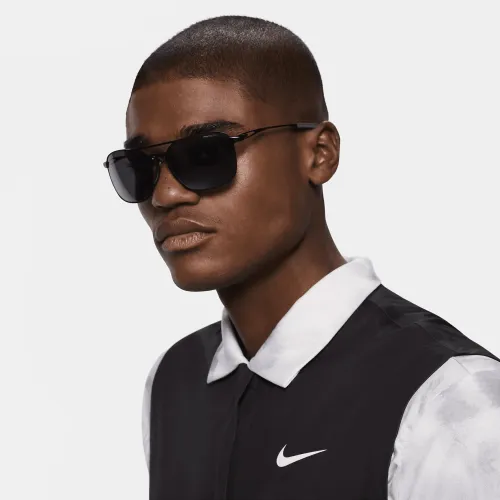 Nike Ace Driver Sunglasses колір чорний