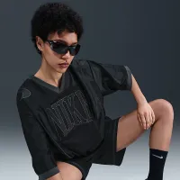 Nike Sportswear Street жіноча оверсайз Short-Sleeve Graphic Jersey колір чорний