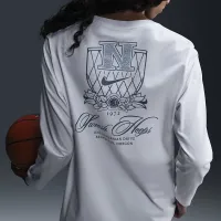 Nike женская Long-Sleeve Graphic баскетбольные футболка цвет белый