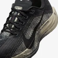 Nike Pegasus Plus чоловічі Road Running Кросівки колір коричневий