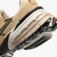 Nike V2K Run жіноча Кросівки колір коричневий