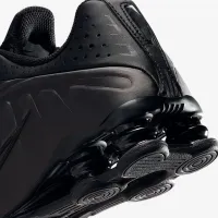 Nike Shox R4 Big детские Кроссовки цвет черный