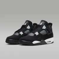 Nike Air Jordan 4 Retro 