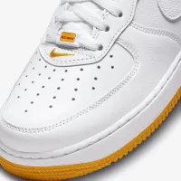 Nike Air Force 1 Low Retro QS чоловічі Кросівки колір білий