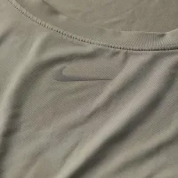 Nike One Classic женская Dri-FIT Short-Sleeve Top цвет зеленый