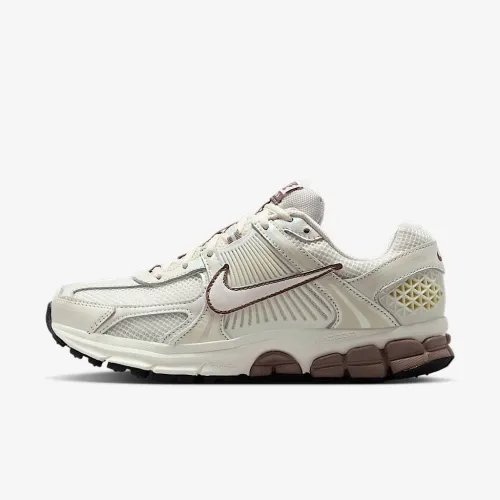Nike Zoom Vomero 5 жіноча Кросівки колір білий