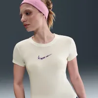 Nike Sportswear Chill Knit жіноча Slim Cropped футболка колір білий