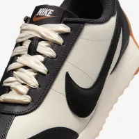 Nike Pacific Leather жіноча Кросівки колір білий