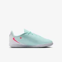 Nike Jr. Phantom GX 2 Club Little/Big дитячі IC Soccer Кросівки колір зелений