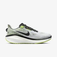 Nike Vomero 17 чоловічі Road Running Кросівки колір сірий