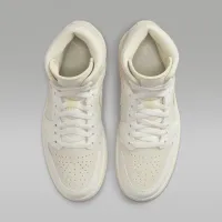 Nike Air Jordan 1 Mid SE жіноча Кросівки колір білий