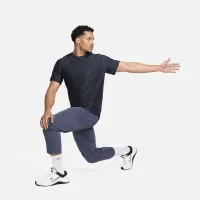 Nike A.P.S. чоловічі Dri-FIT ADV Short-Sleeve Versatile Top блакитний