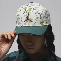 Nike Jordan Rise Structuцвет красный Hat цвет белый