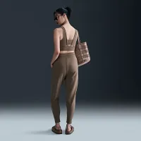 Nike Dri-FIT One жіноча З високою талією 7/8 French Terry Joggers колір коричневий