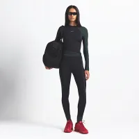 NikeSKIMS Shine женская Long-Sleeve Crew-Neck Top цвет черный