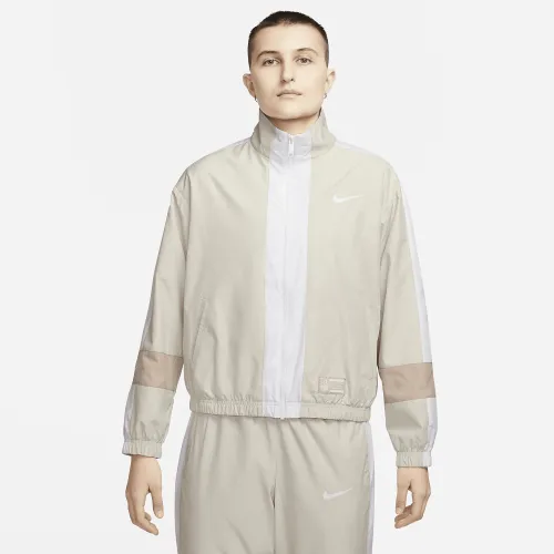 U.S. Essential жіноча Nike Graphic Куртка колір коричневий