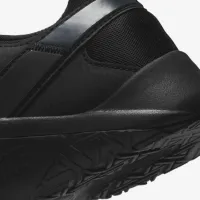 Nike Legend Essential 2 женская для тренировок Кроссовки цвет черный